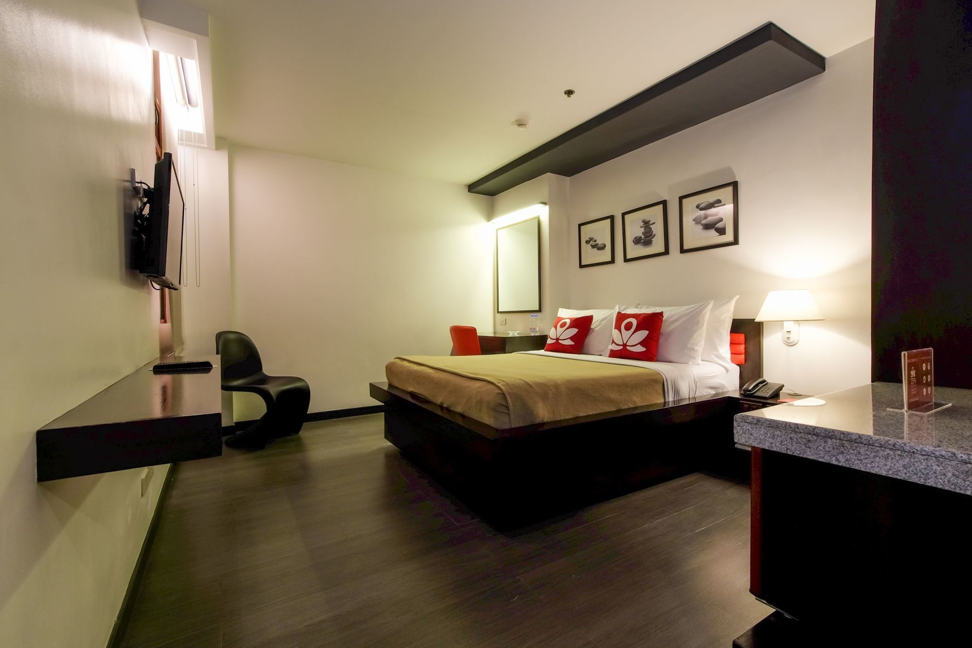 Zen Rooms Durban Poblacion Makati Makati City Exterior foto